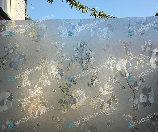 Static adhesive tape